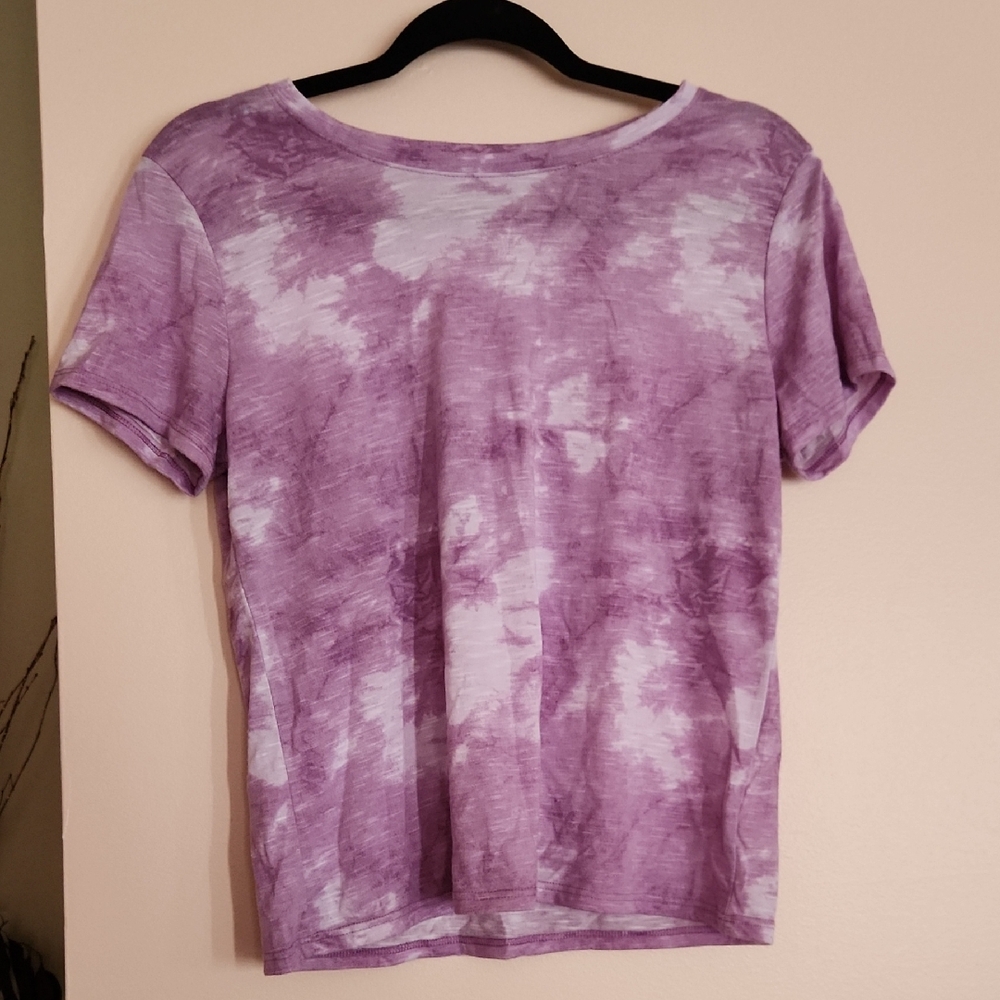 Size Large Purple Top